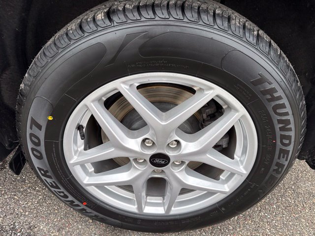Certified 2024 Ford Edge SEL w/ Convenience Package AWD/4WD image 11