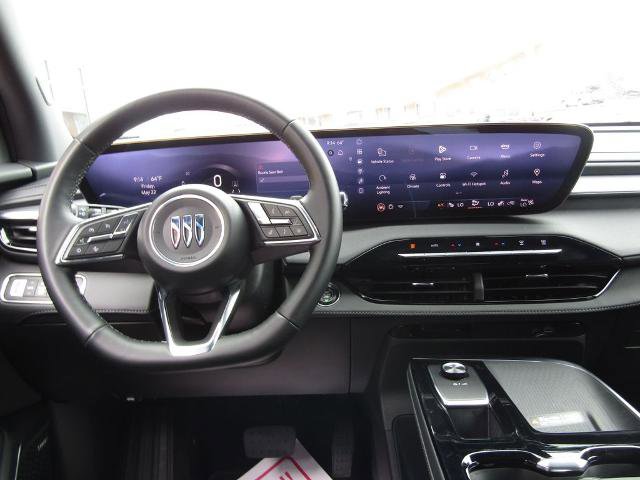 Used 2025 Buick Enclave Sport Touring AWD/4WD image 16