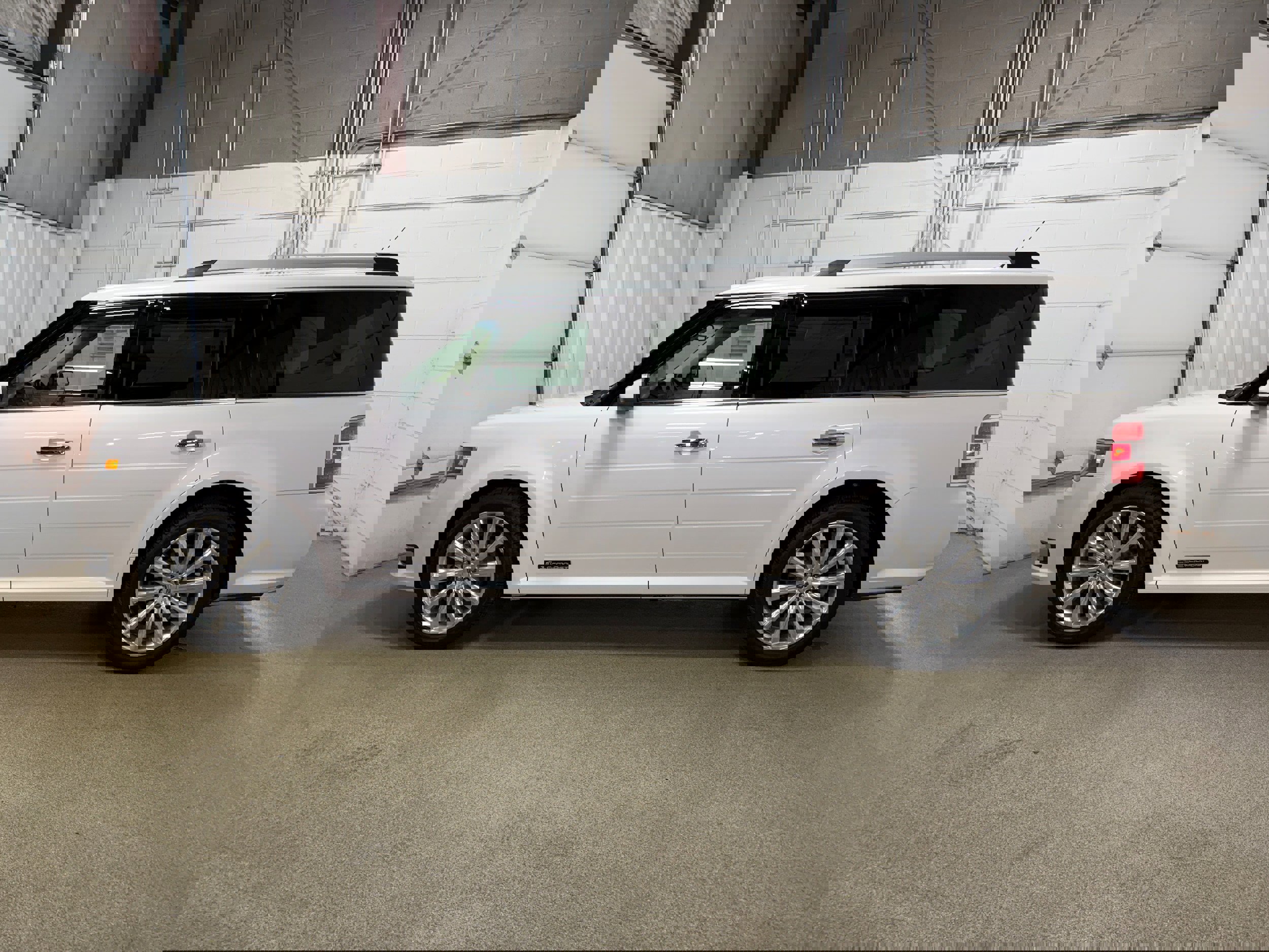 Certified 2019 Ford Flex Limited w/ Equipment Group 303A image 5