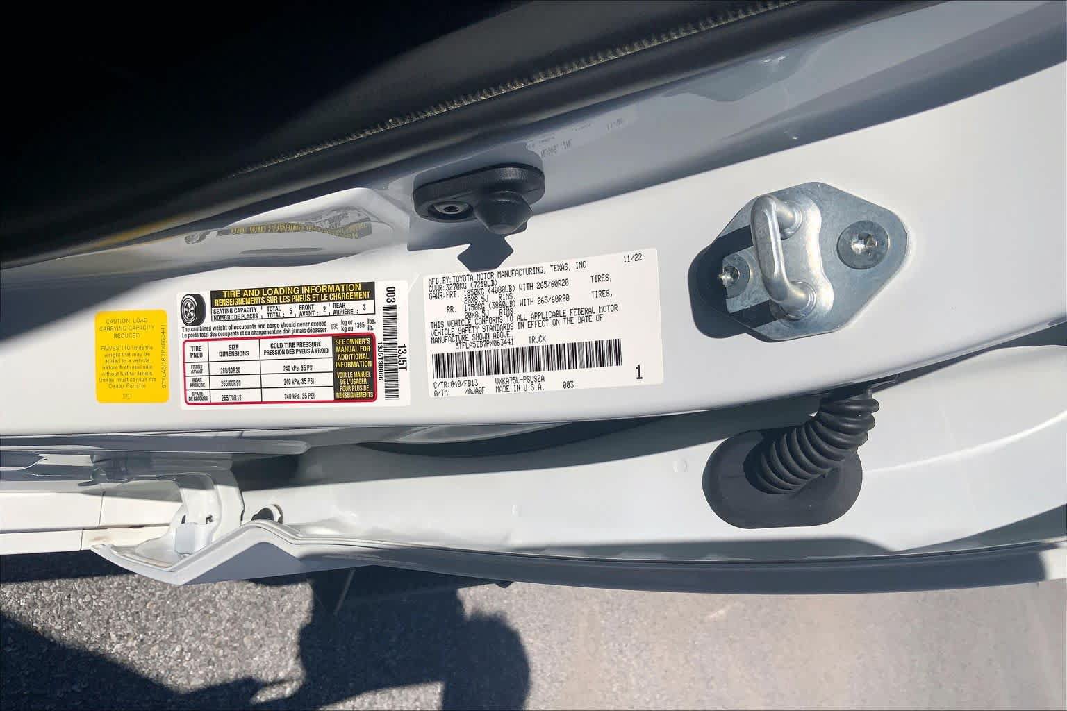 Used 2023 Toyota Tundra SR5 w/ SR5 Convenience Package AWD/4WD image 32
