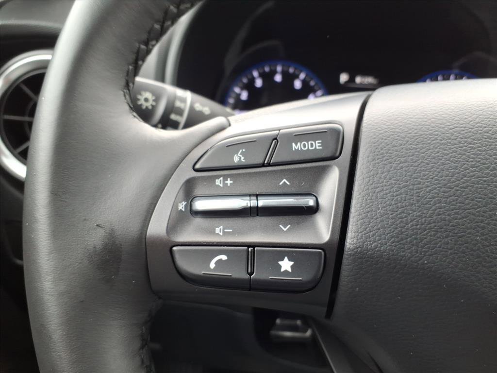 Used 2023 Hyundai Kona SEL w/ Convenience Package image 19