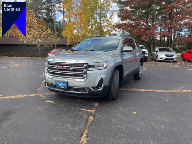 Used 2023 GMC Acadia SLT image 1