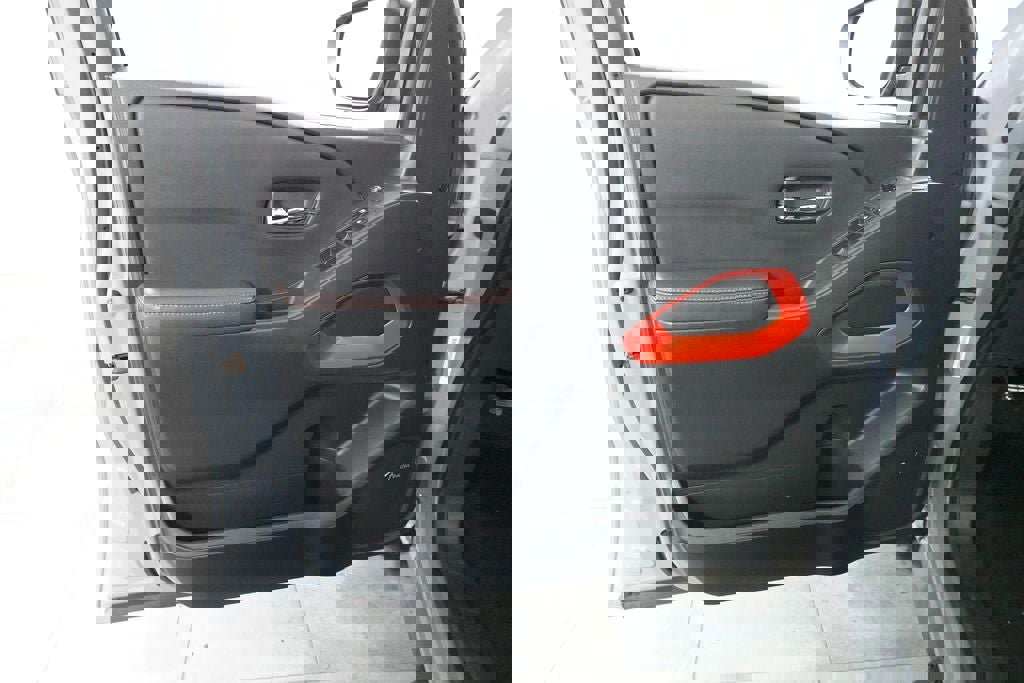 Used 2023 Nissan Frontier PRO-4X w/ Pro-4X Premium Package image 23