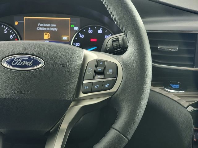 Certified 2023 Ford Explorer Limited w/ Limited Technology Package AWD/4WD image 28