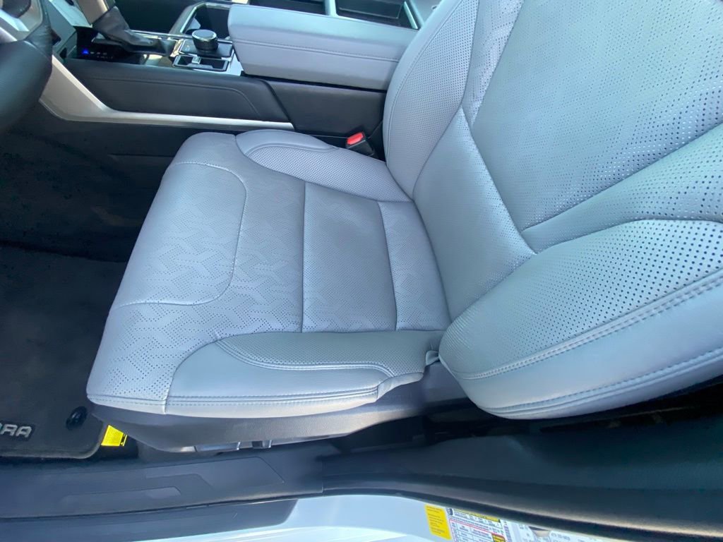Used 2023 Toyota Tundra Limited image 22
