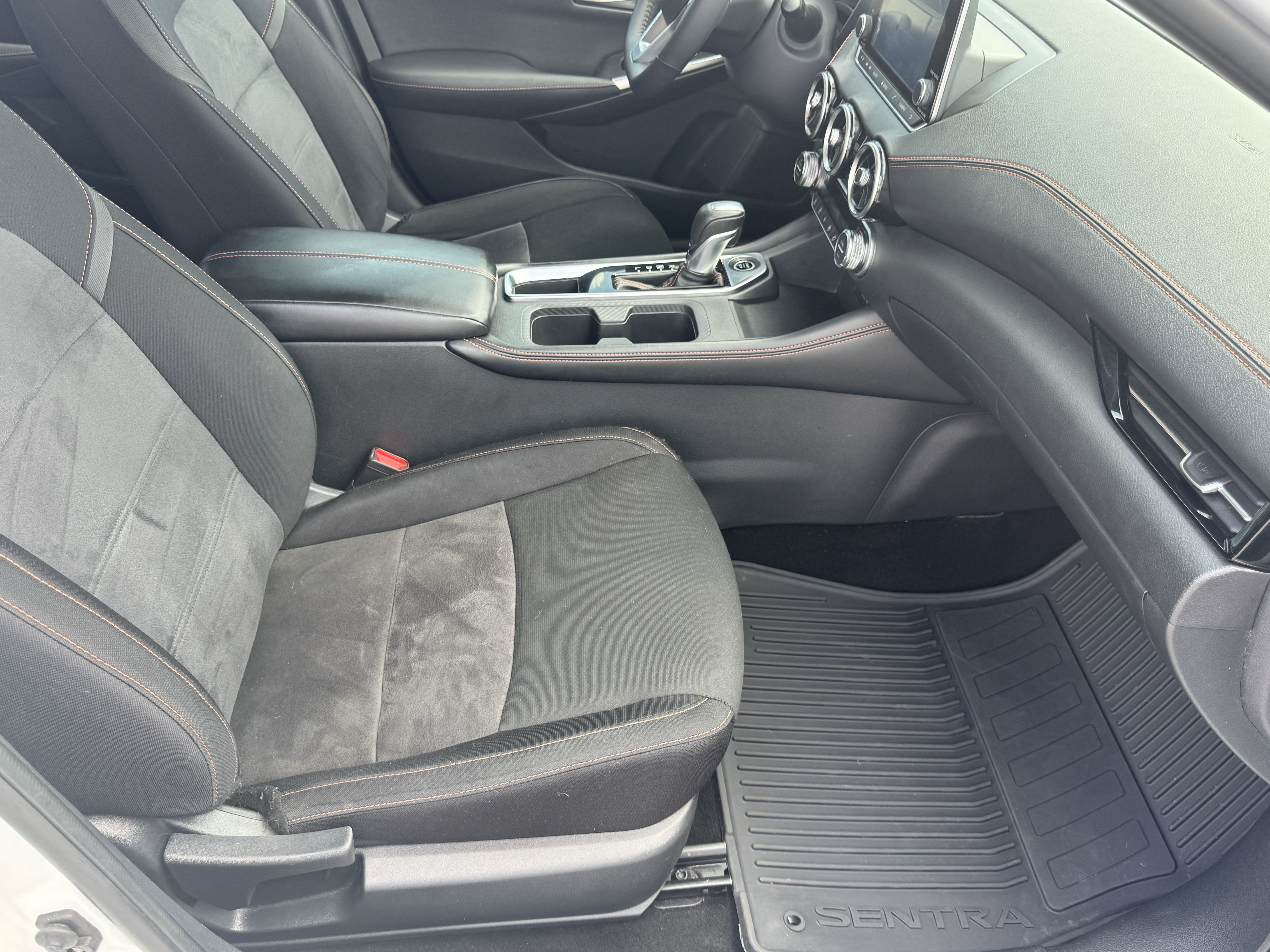 Used 2021 Nissan Sentra SR FWD image 14
