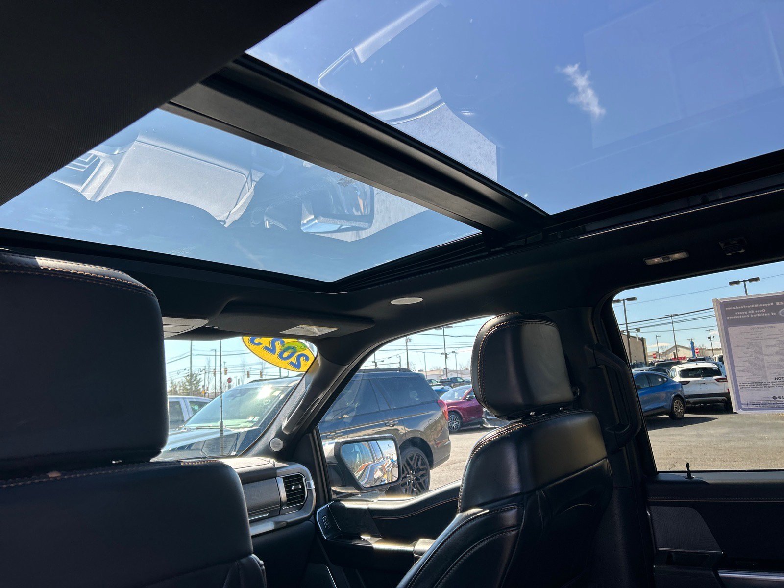 Certified 2023 Ford F150 Platinum w/ Equipment Group 701A High image 4