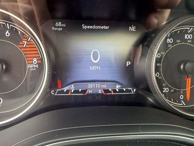 Used 2020 Jeep Cherokee Trailhawk w/ Comfort/Convenience Group AWD/4WD image 17