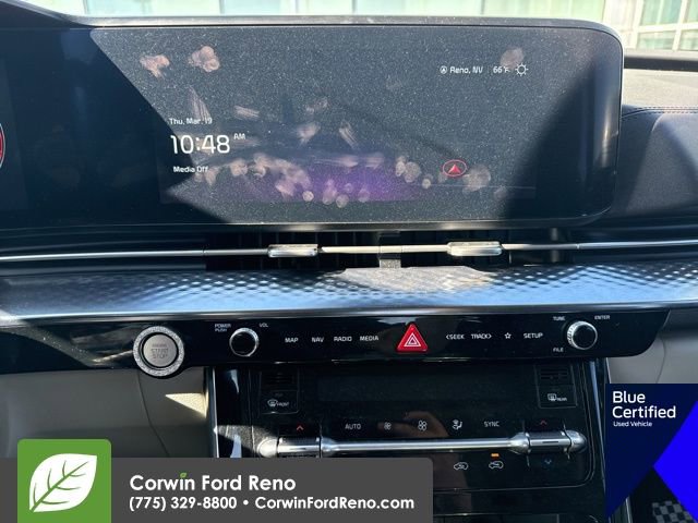 Used 2024 Kia Carnival SX Prestige image 21