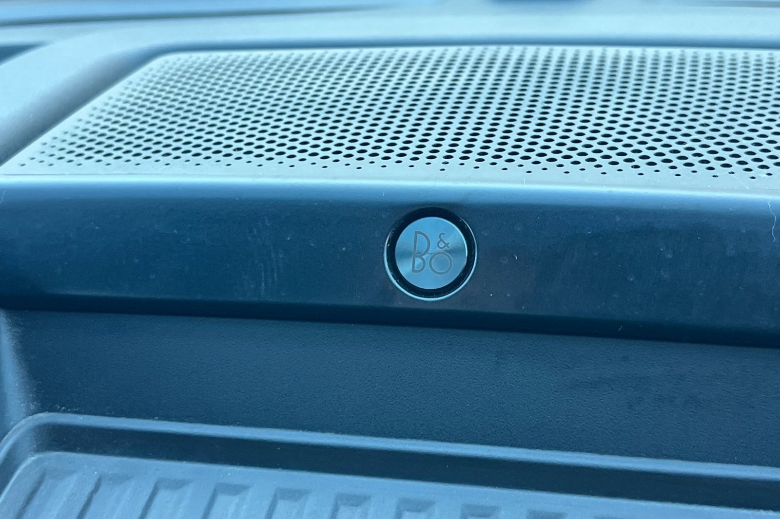 Certified 2022 Ford F250 Lariat w/ FX4 Off-Road Package image 19