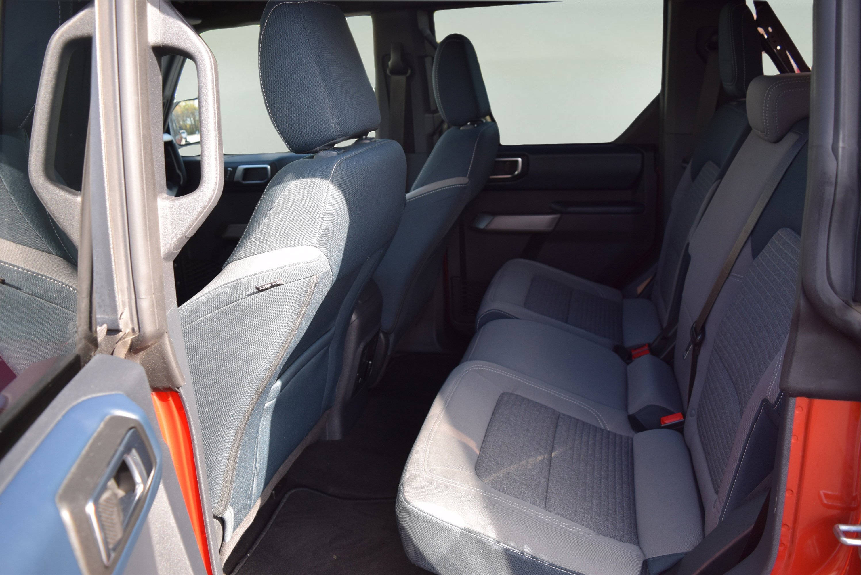 Certified 2022 Ford Bronco Outer Banks AWD/4WD image 8