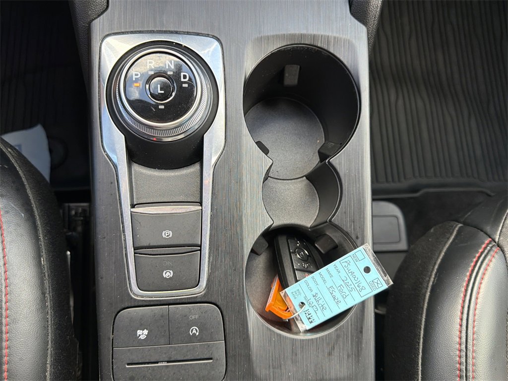Certified 2025 Ford Escape ST-Line image 32