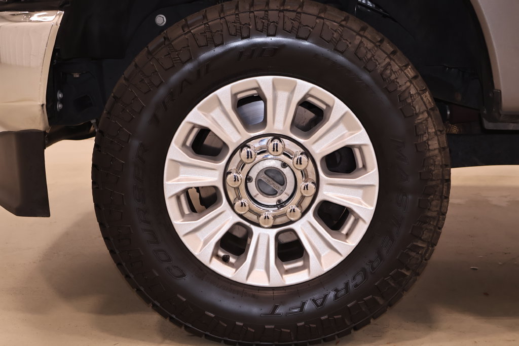 Certified 2022 Ford F350 XL w/ STX Appearance Package AWD/4WD image 37