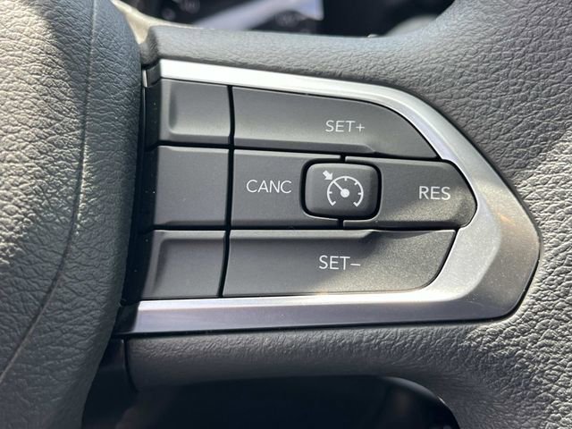 Used 2025 Jeep Compass Sport AWD/4WD image 35