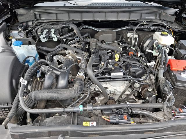Certified 2024 Ford Bronco Everglades AWD/4WD image 31