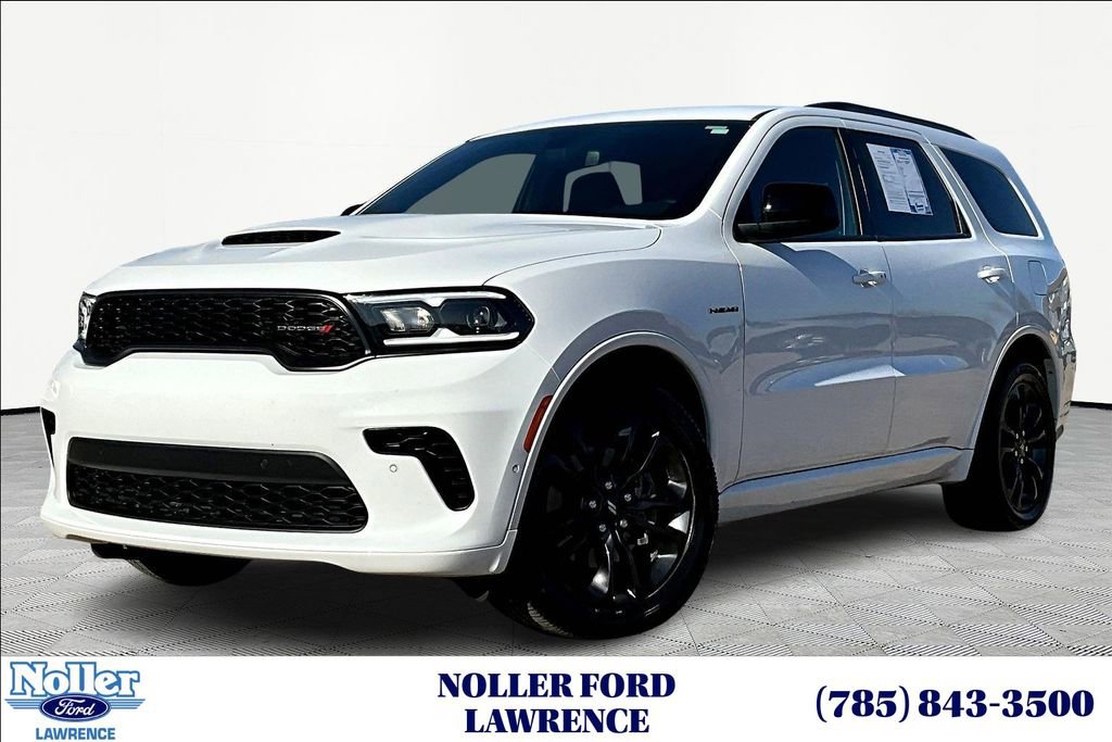 Used 2024 Dodge Durango R/T w/ Blacktop Package AWD/4WD image 1
