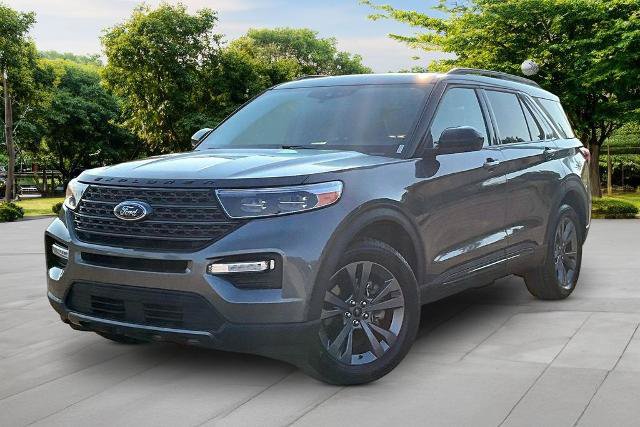 Certified 2023 Ford Explorer XLT w/ Equipment Group 202A AWD/4WD image 11