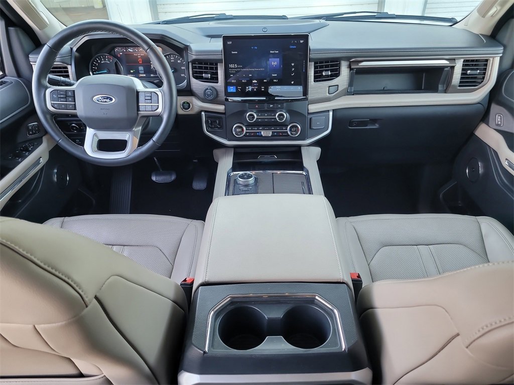 Certified 2023 Ford Expedition Limited image 14