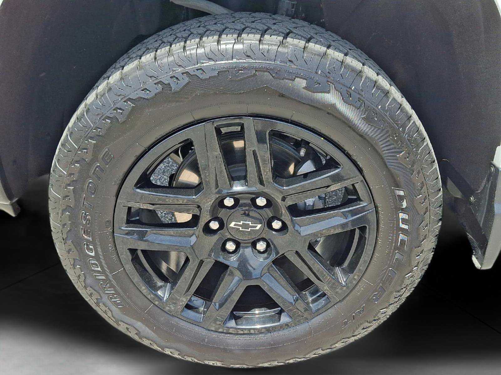 Used 2025 Chevrolet Silverado 1500 LT Trail Boss AWD/4WD image 26