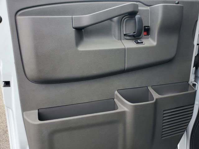 Used 2023 Chevrolet Express 3500 LS image 6
