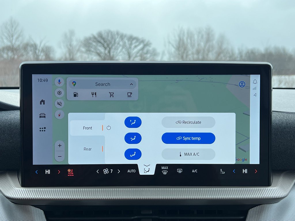 Certified 2025 Ford Explorer Active w/ Active Comfort Package image 26