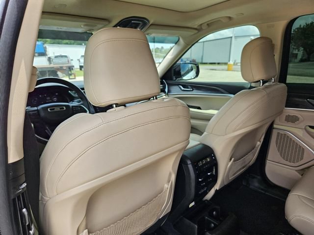Used 2021 Jeep Grand Cherokee L Limited RWD image 26
