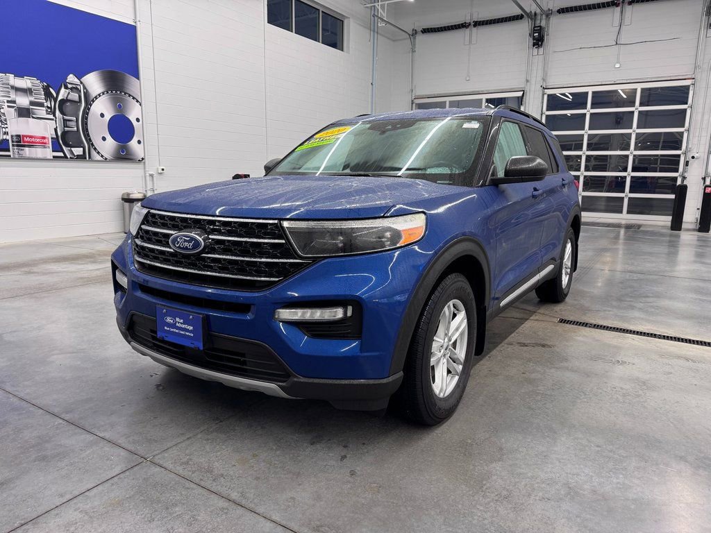 Certified 2020 Ford Explorer XLT w/ Equipment Group 202A image 7