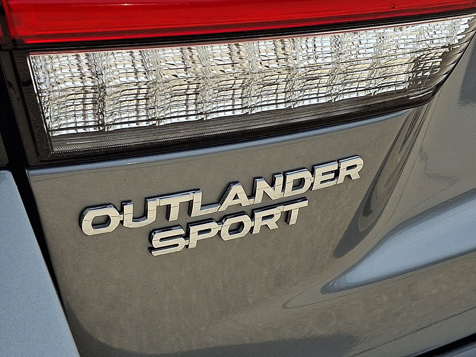 Used 2025 Mitsubishi Outlander Sport SE AWD/4WD image 30