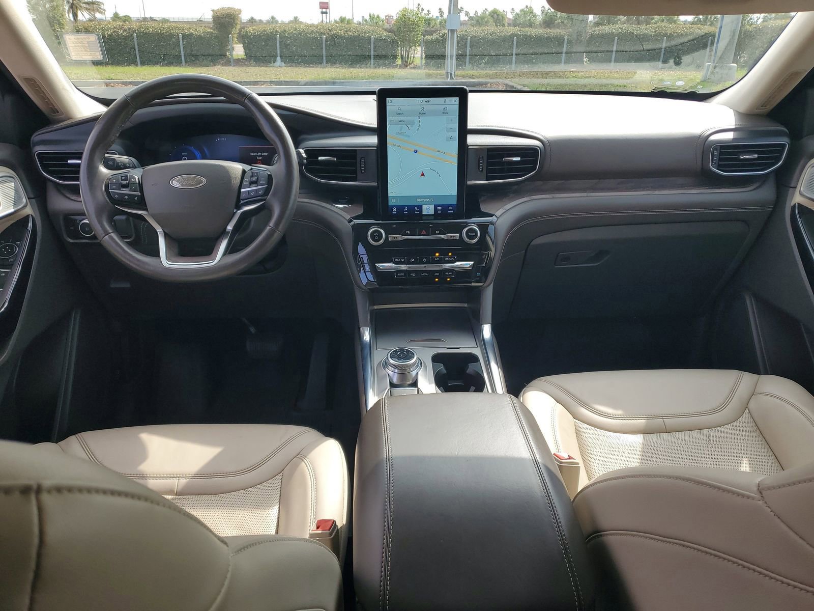 Certified 2022 Ford Explorer Platinum w/ Equipment Group 601A image 15