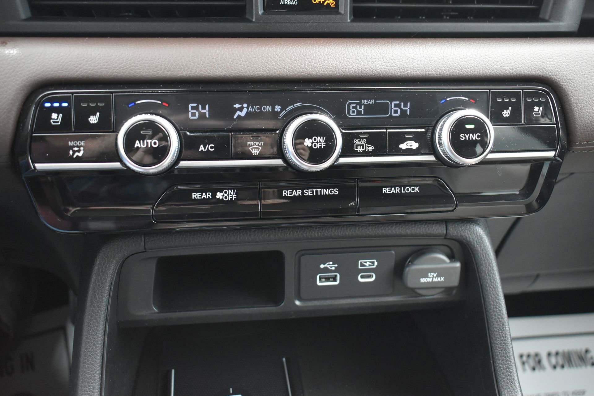 Used 2023 Honda Pilot Elite image 34