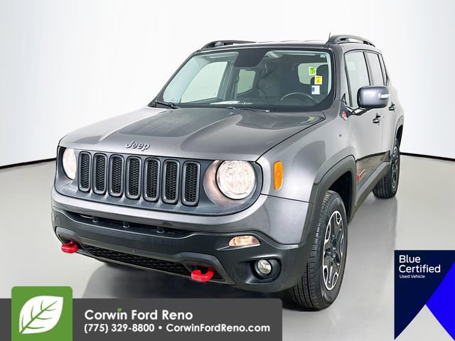 Used 2017 Jeep Renegade Trailhawk image 3