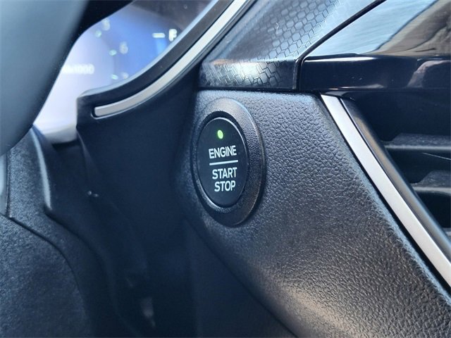 Certified 2021 Ford Escape SEL w/ SEL Stealth AWD Package image 25