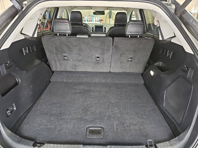 Certified 2022 Ford Edge Titanium AWD/4WD image 12