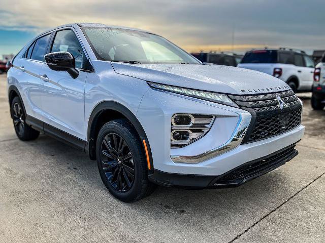 Used 2025 Mitsubishi Eclipse Cross LE AWD/4WD image 8
