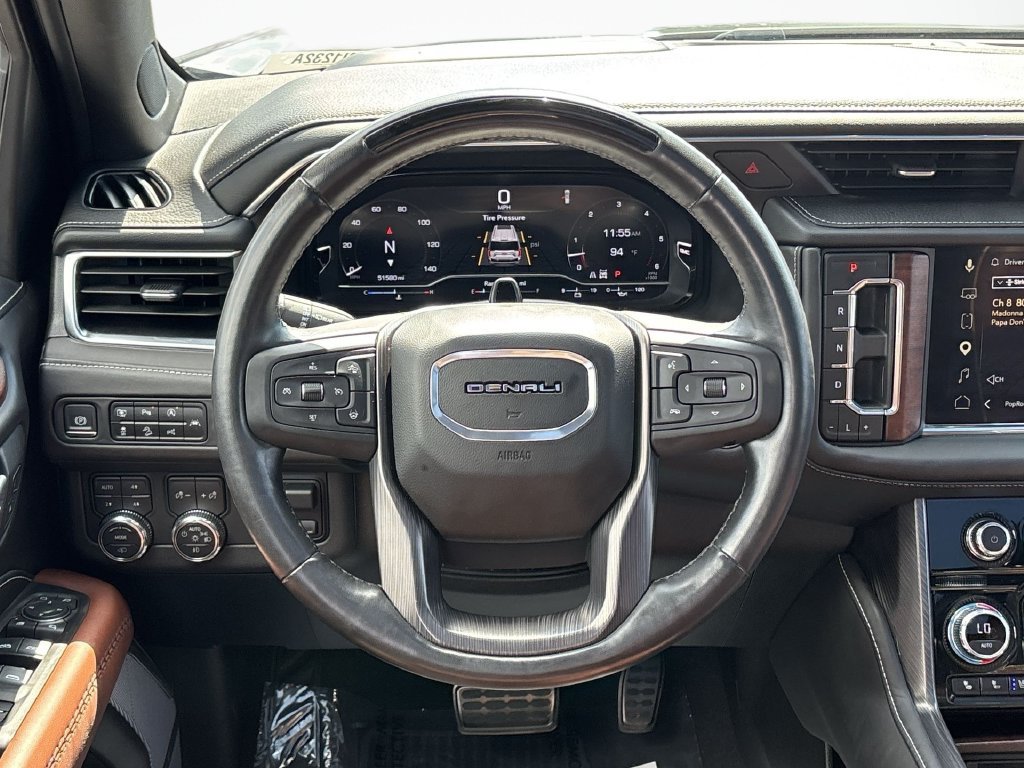 Used 2023 GMC Yukon XL Denali Ultimate AWD/4WD image 26