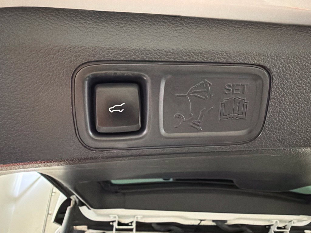 Certified 2023 Ford Expedition Platinum AWD/4WD image 41
