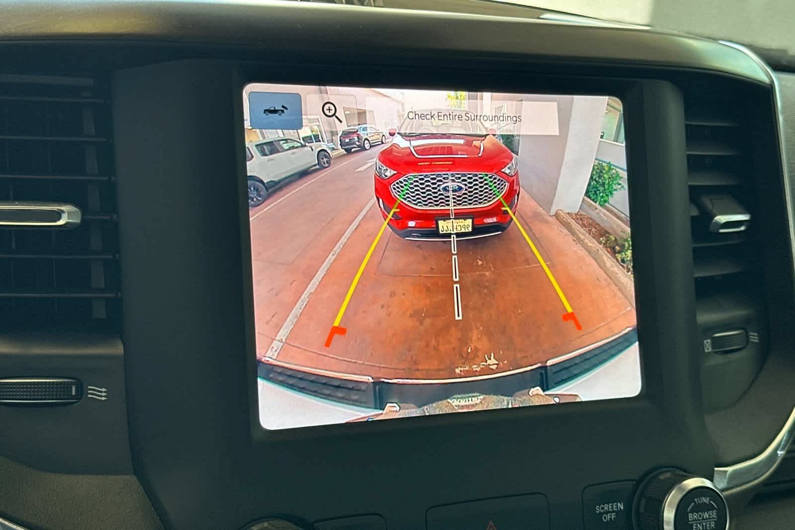 Used 2022 RAM 1500 Laramie AWD/4WD image 19