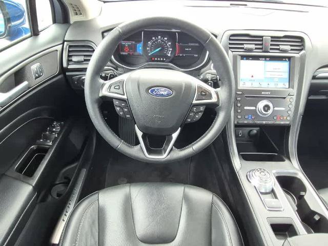Certified 2017 Ford Fusion Titanium FWD image 8