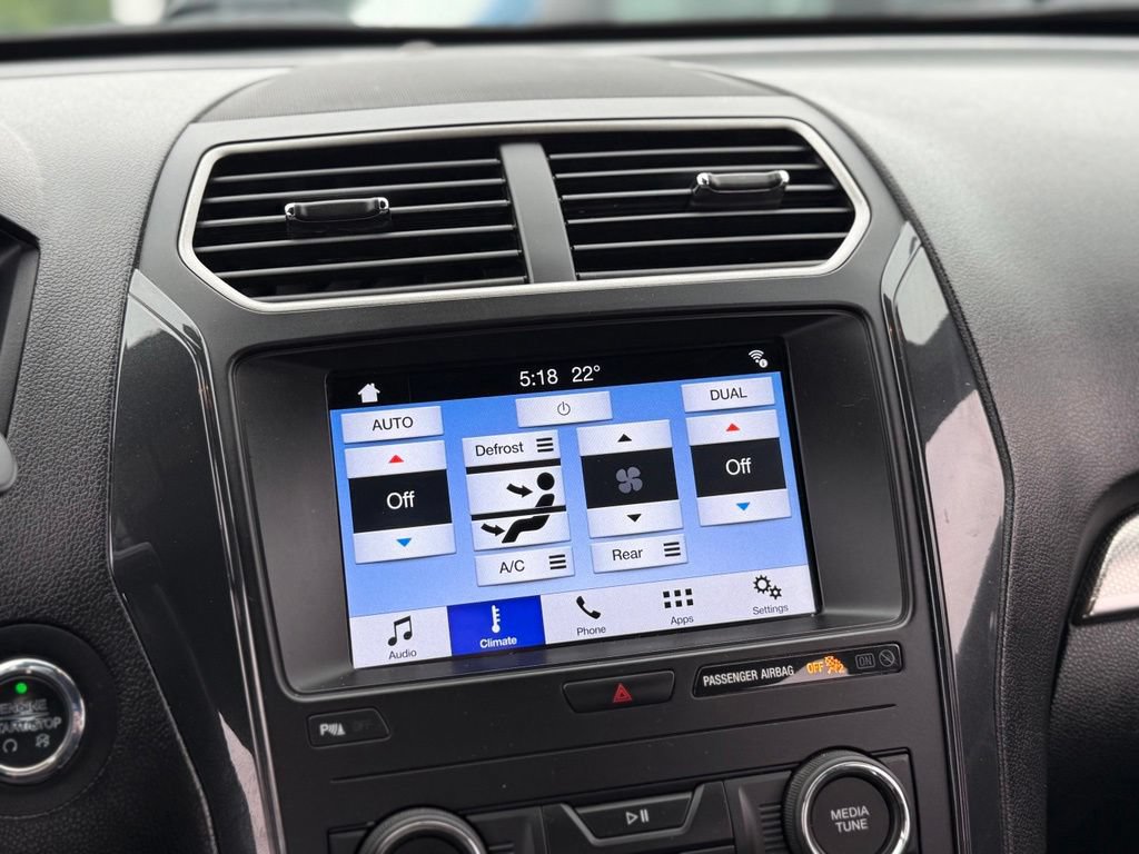 Certified 2019 Ford Explorer XLT AWD/4WD image 22