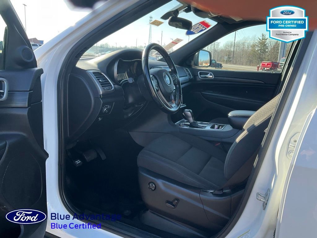 Used 2020 Jeep Grand Cherokee Laredo image 15