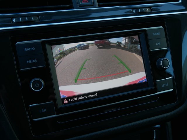Used 2018 Volkswagen Tiguan S AWD/4WD image 27
