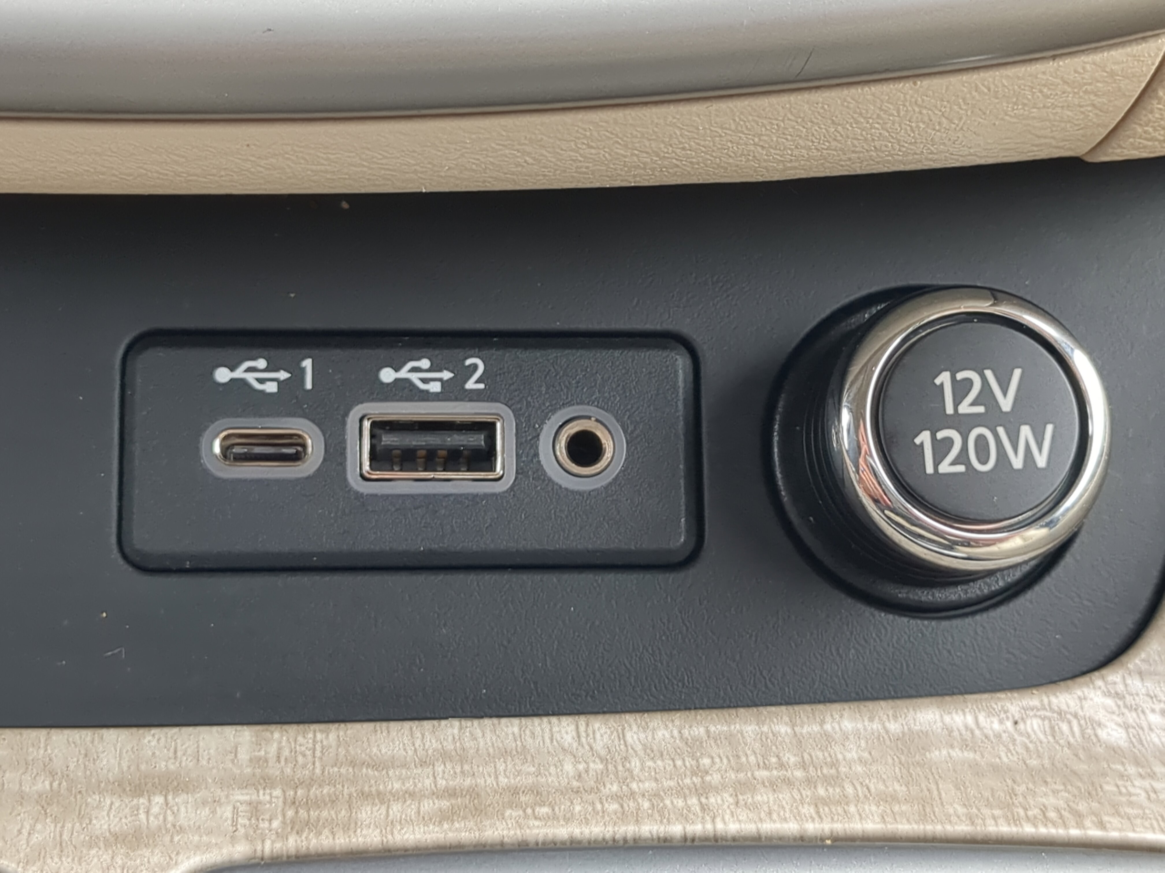 Used 2020 Nissan Murano SL w/ Moonroof Package FWD image 21