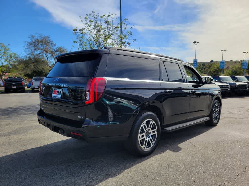 Certified 2025 Ford Expedition Max Active AWD/4WD image 7