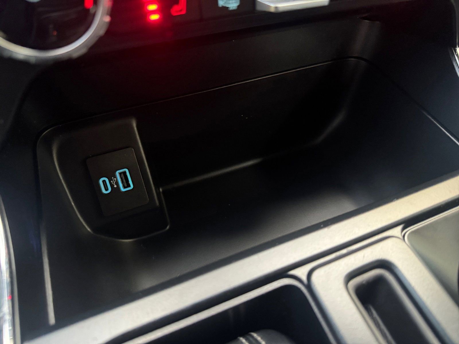 Certified 2022 Ford F150 XLT w/ Equipment Group 302A High image 25