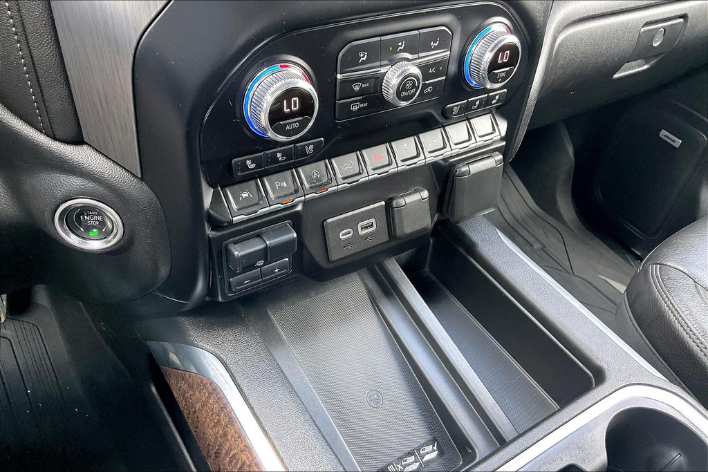 Used 2020 GMC Sierra 1500 Denali w/ Denali Ultimate Package AWD/4WD image 13