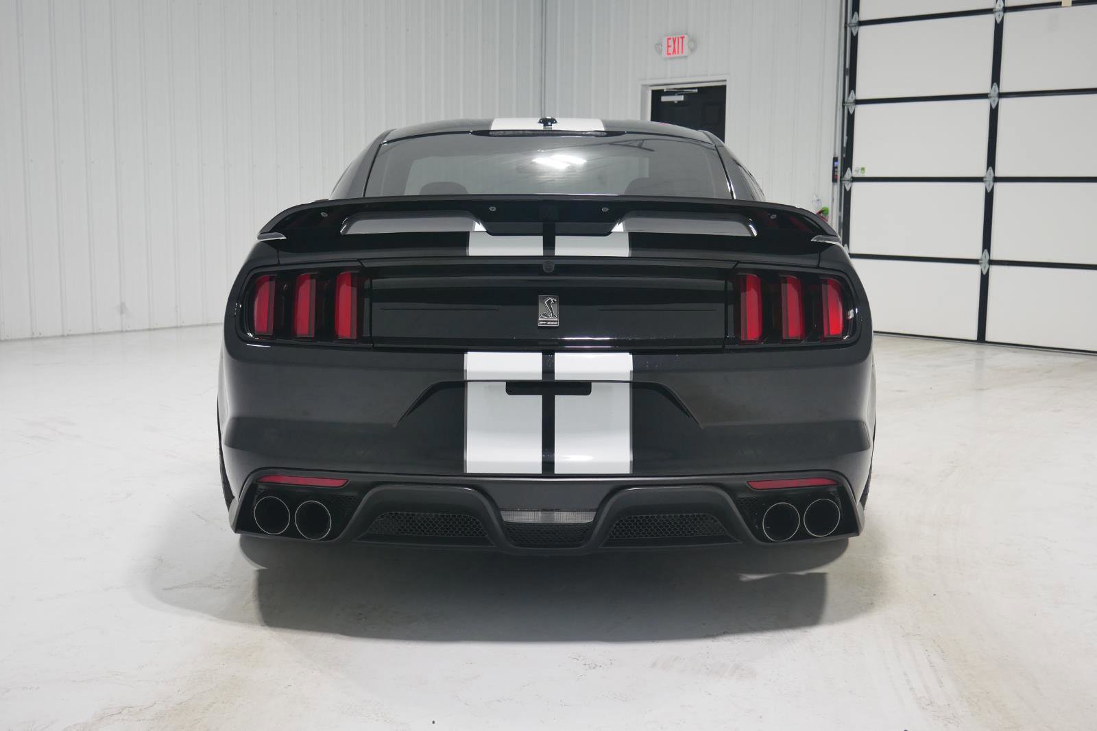 Certified 2020 Ford Mustang Shelby GT350 w/ Technology Package image 4