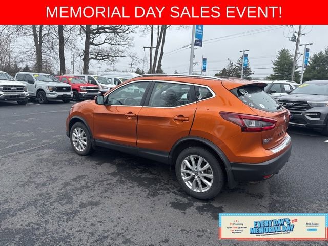 Used 2022 Nissan Rogue Sport SV AWD/4WD image 5