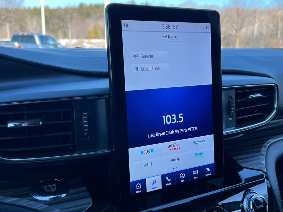 Certified 2023 Ford Explorer Limited w/ Limited Technology Package image 25