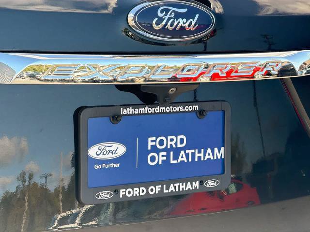 Certified 2018 Ford Explorer Limited AWD/4WD image 13