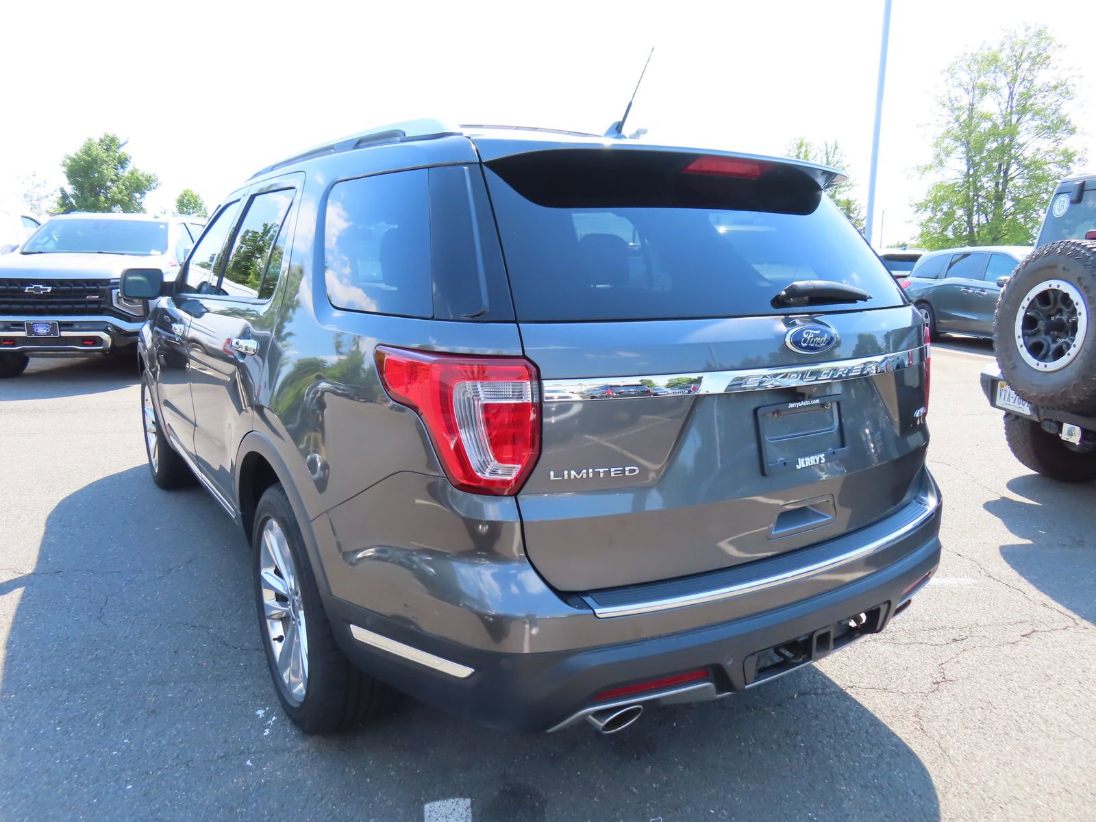 Certified 2018 Ford Explorer Limited w/ Equipment Group 301A AWD/4WD image 7